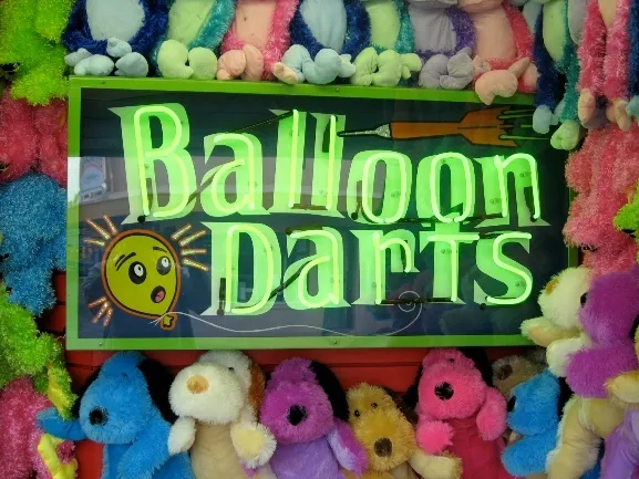 balloondartneonsign-l1_library_42386 balloondartneonsign-l1_library_42386