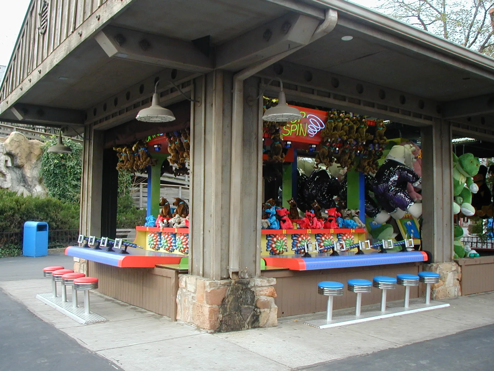 p1010042-1_library_90536